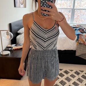 Bershka romper with side tides perfect for summer
